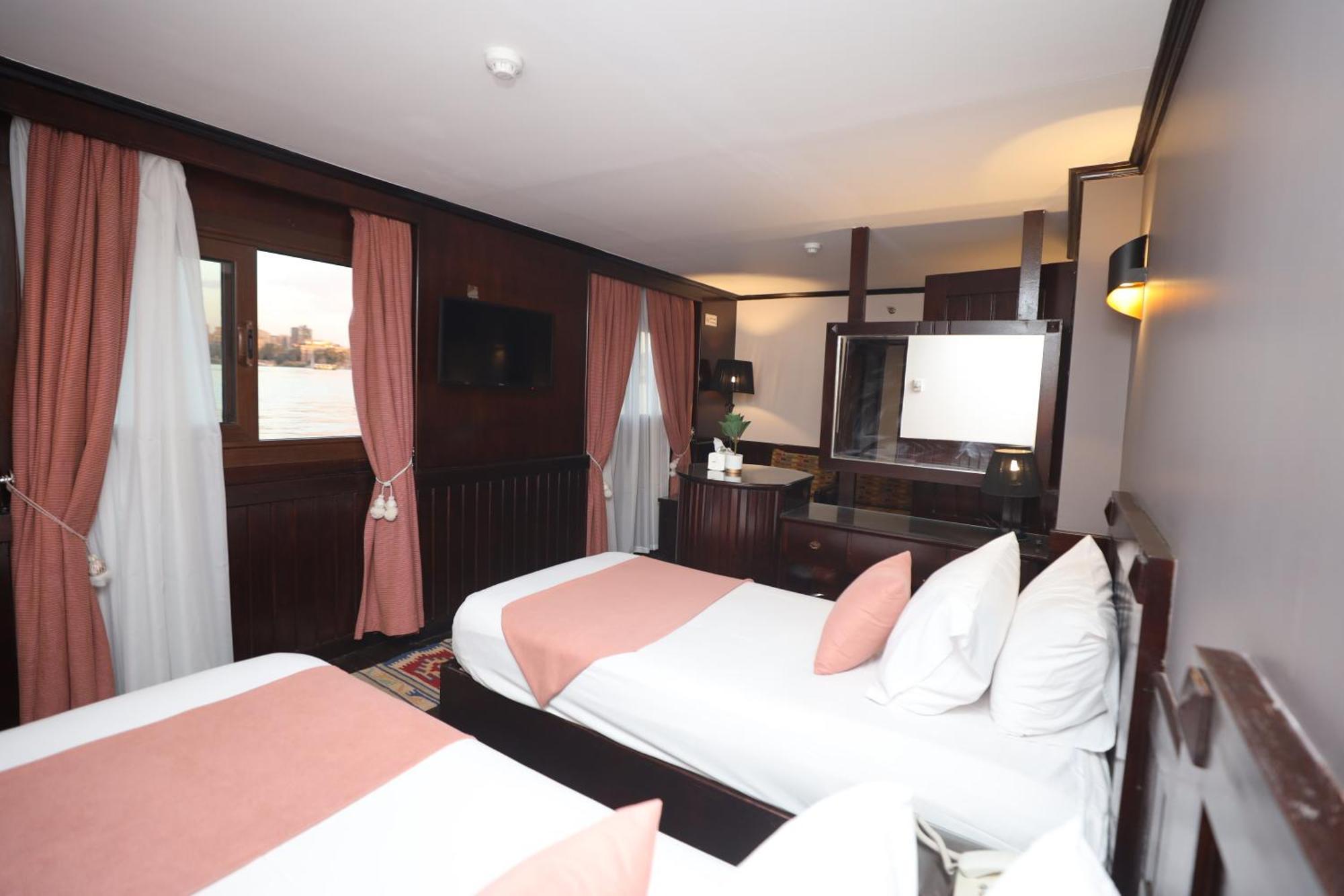 You Nile View Hotel Giza Exterior photo