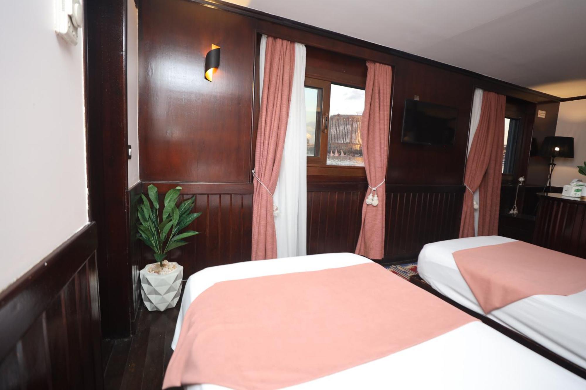 You Nile View Hotel Giza Exterior photo